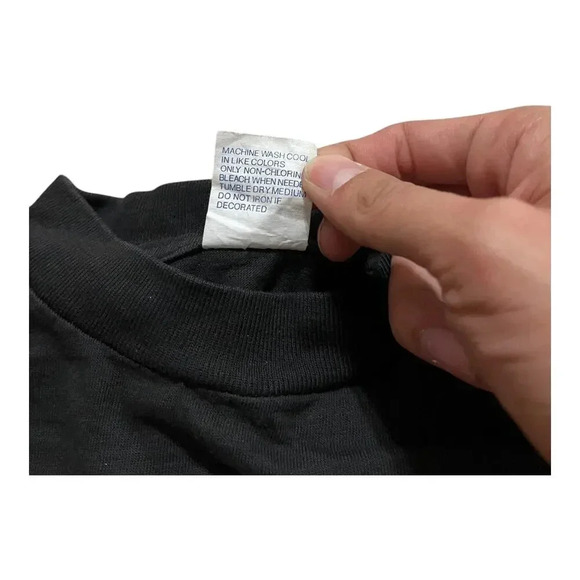 A Thin Line Between Love & Hate 90’s Rap Tee - Picture 5 of 5